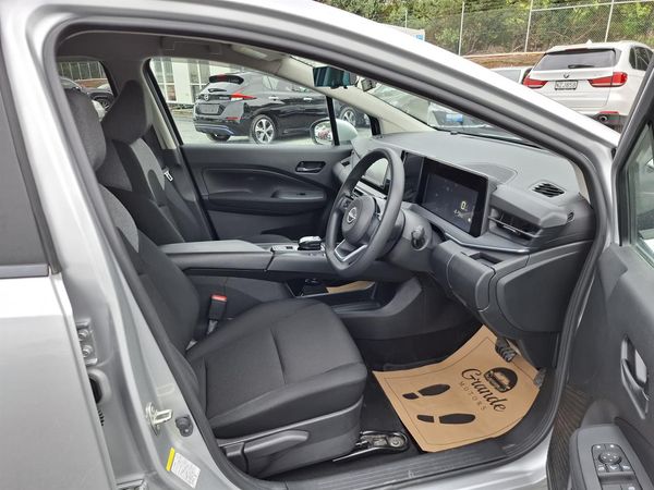 2023 Nissan Note Safety radar.Lane assist.Park sensors.Button start.LOW KM. Carousel 1