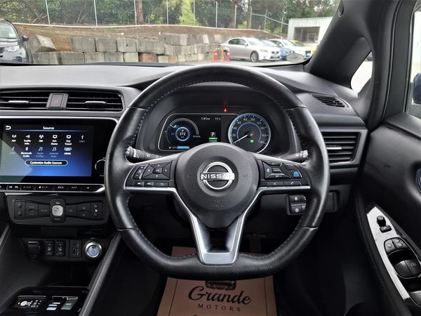 2023 Nissan Leaf 62kW.SOH 91%.Android/Apple CarPlay.Pro-pilot.360°camera.Alarm. Carousel 7