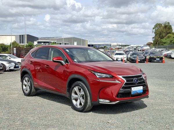 2015 Lexus NX 300h Hybrid.Leather.Safety radar.Radar cruise.Alarm.10 Airbags.
