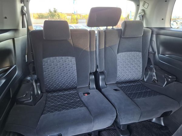 2015 Toyota Vellfire Z.V6.Rear camera.Radar cruise.Park sens.8 Airbags. Carousel 3