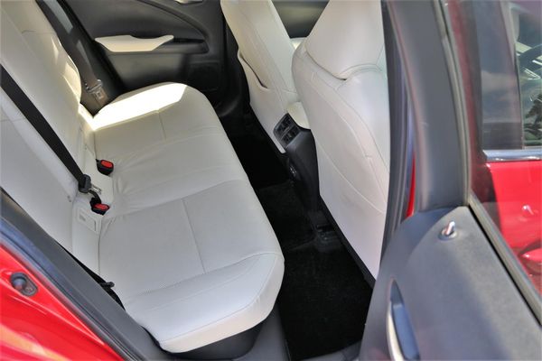 2020 Lexus UX 250H Leather.Lane assist.Radar cruise.Park sens.Alarm.10 Airbags. Carousel 2