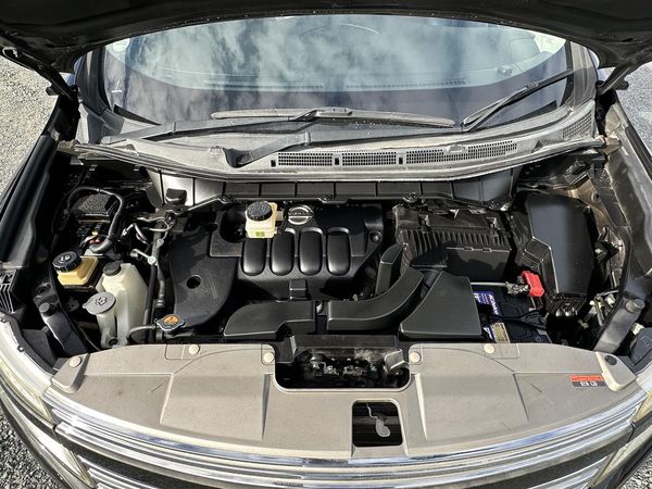 2012 Nissan Elgrand Highway star.Rear camera 7 Seats Carousel 9