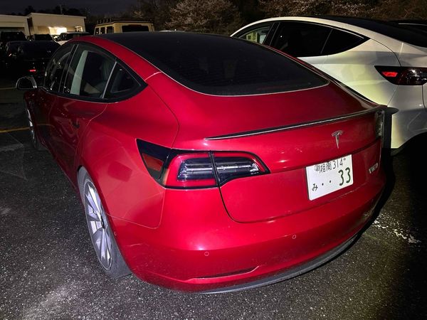 2021 Tesla Model 3 STANDARD RANGE PLUS Carousel 7