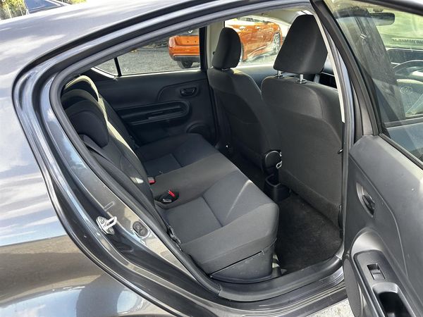 2015 Toyota Aqua Hybrid. SRS Airbags. Carousel 1