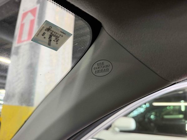 2017 Toyota Corolla Transit FIELDER HYBRID Carousel 1