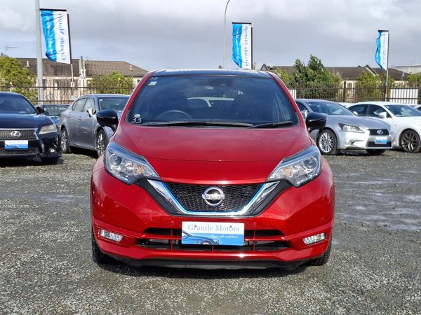 2018 Nissan Note E-power.360 camera.Safety radar.Park sensors.Lane assist. Carousel 11