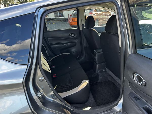 2017 Nissan Note E-power.Rear camera.Lane assist.Safety radar.Park sensors.Button start. Carousel 1