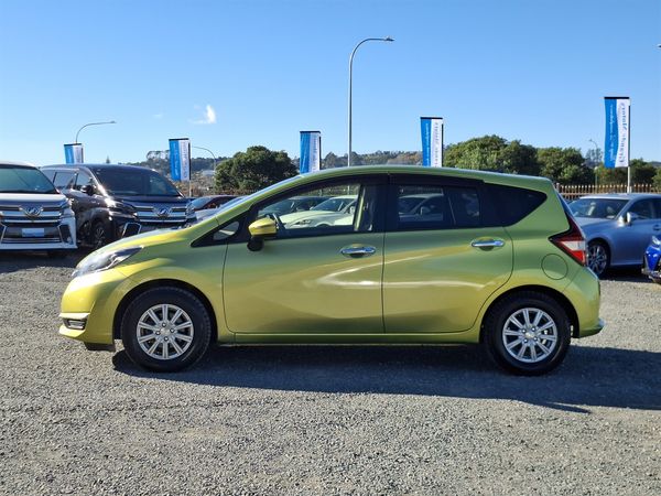 2016 Nissan Note MEDALIST X Carousel 17
