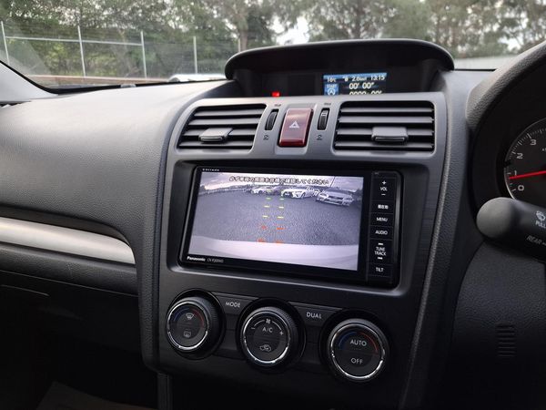2014 Subaru Impreza 2.0 Sport.rear camera.Cruise control. Carousel 5