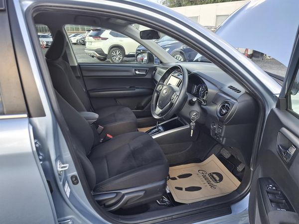 2017 Toyota Corolla Fielder.Hybrid.Lane assist.Safety radar.8 Airbags. Carousel 1