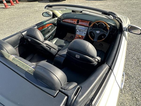 2003 Toyota Soarer Conbertible.Leather.Alloys.Cruise control.Alarm. Carousel 12