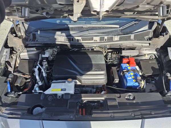 2018 Nissan Leaf NISMO.360°camera.Pro-pilot.Safety radar.10 Airbags.Alarm. Carousel 16