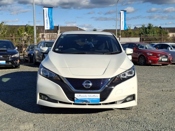 2021 Nissan Leaf Arriving April 88,64% Soh G Model 4,5 Grade Carousel 11