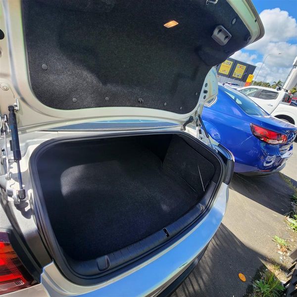 2017 Holden Commodore VF2 EVOKE 3.0P/6AT Carousel 3