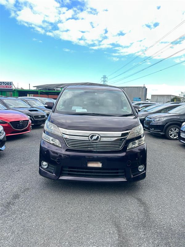2012 Toyota Vellfire