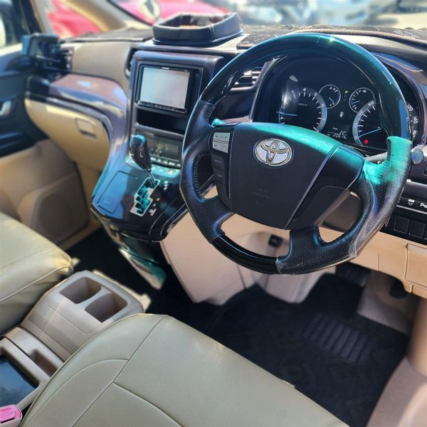 2012 Toyota Vellfire Body kit Model Carousel 1