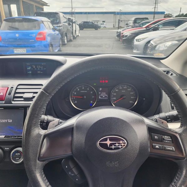 2013 Subaru Impreza XV Carousel 2