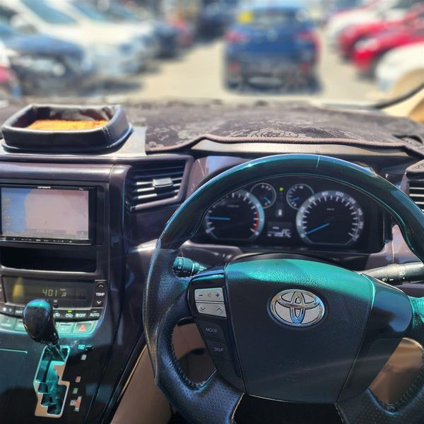 2012 Toyota Vellfire Body kit Model Carousel 2