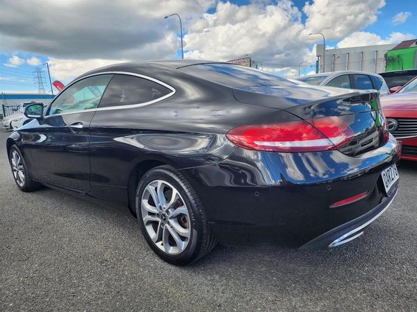 2017 Mercedes-Benz C 180 Coupe Carousel 6
