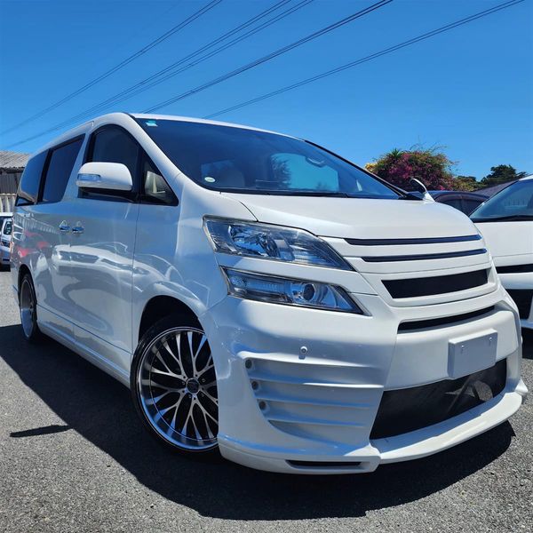 2012 Toyota Vellfire Body kit Model