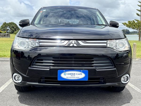 2014 Mitsubishi Outlander 2.4G 4WD 7 Seater Carousel 10