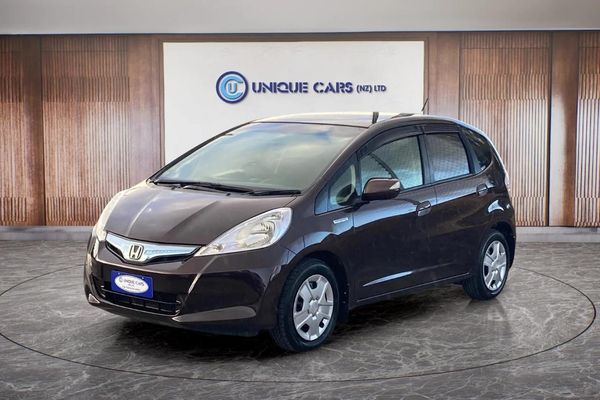 2012 Honda Fit Hybrid Smart Selection Carousel 14