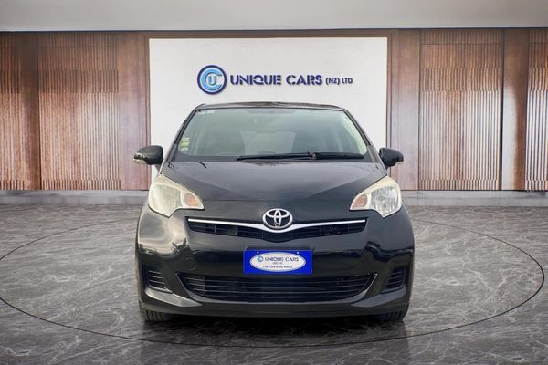 2012 Toyota Ractis 1.3G Smart Stop Carousel 12
