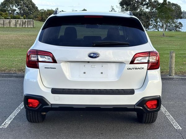 2015 Subaru Outback 2.5 Limited Smart ED Carousel 16