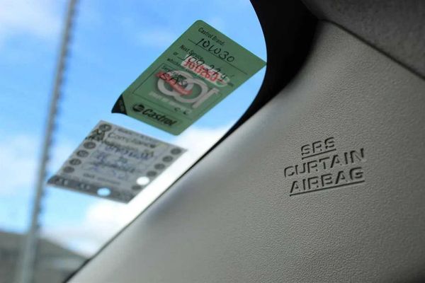 2014 Toyota Prius 1.8 Type S Facelift Carousel 9