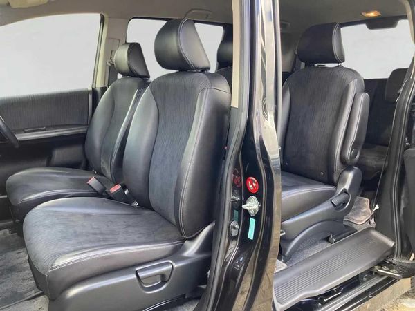 2012 Honda Freed 1.5 Hybrid Flexi Package Carousel 4