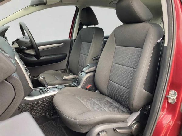 2011 Mercedes-Benz B180 Low Kilometers. Carousel 4