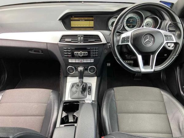 2012 Mercedes-Benz C250 Blue Efficiency Carousel 1