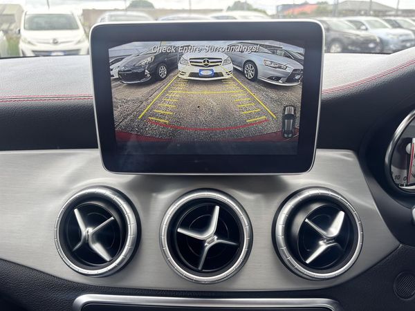 2015 Mercedes-Benz CLA250 Leather Exclusive AMG Package Carousel 7
