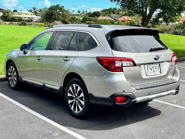 2014 Subaru Outback 2.5 Limited Smart ED Carousel 15