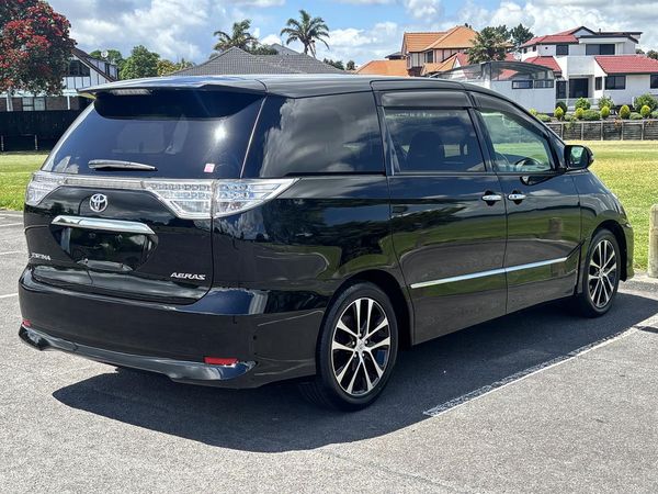 2015 Toyota Estima 2.4 Aeras Facelift Carousel 17