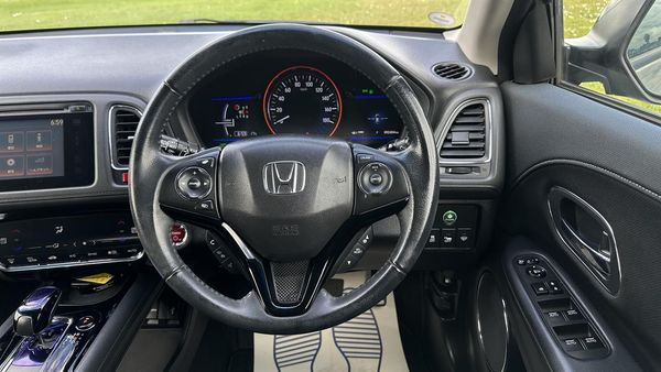 2013 Honda Vezel 1.5 Z Hybrid Carousel 8