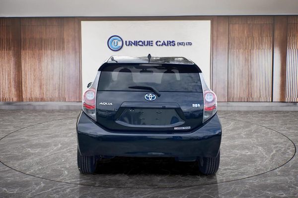 2012 Toyota Aqua Type S with Push Start Carousel 16