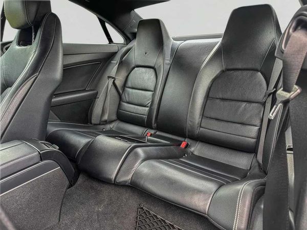 2010 Mercedes-Benz E250 CGI Blue Efficiency Carousel 5