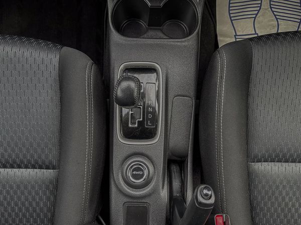 2014 Mitsubishi Outlander 2.4G 4WD 7 Seater Carousel 17
