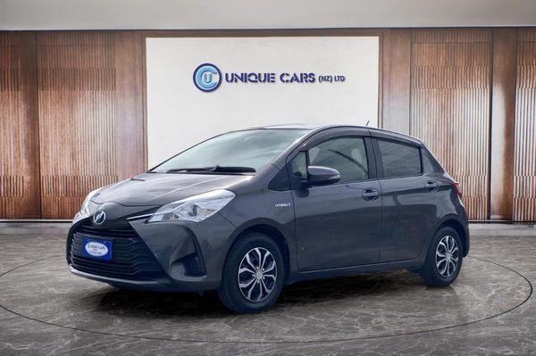 2017 Toyota Vitz 1.5 F Hybrid Carousel 14