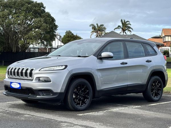 2016 Jeep Cherokee 2.4P Sport Carousel 14