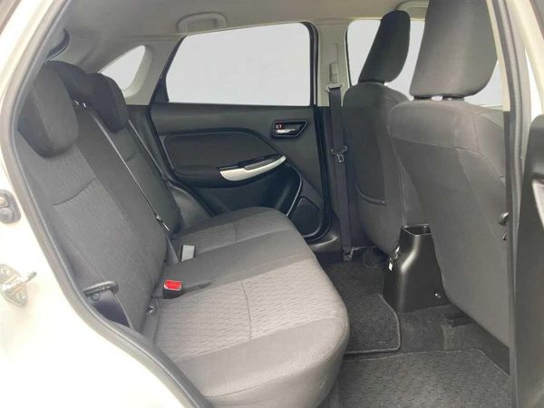 2016 Suzuki Baleno 1.2 XG Carousel 5