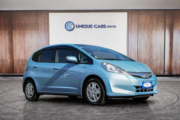 2012 Honda Fit Hybrid Smart Selection
