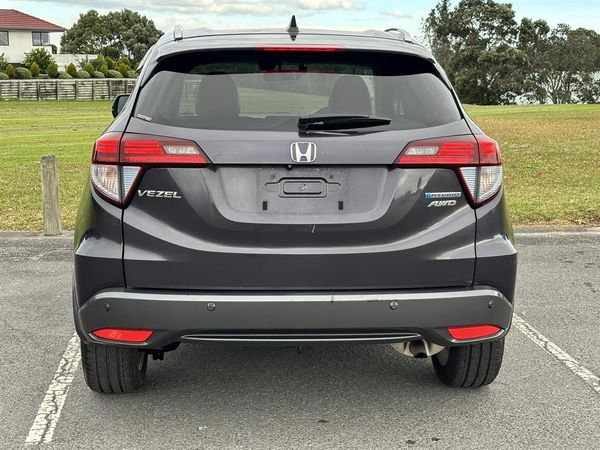2014 Honda Vezel 1.5X AWD Hybrid Carousel 16