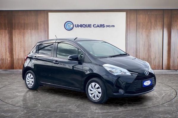 2017 Toyota Vitz 1.5 F Hybrid Carousel 11