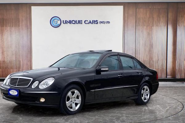 2006 Mercedes-Benz E350 Avantgarde Carousel 13