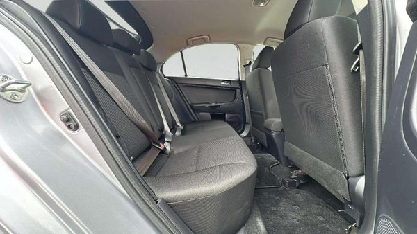 2014 Mitsubishi Galant Fortis Sportsback Carousel 6
