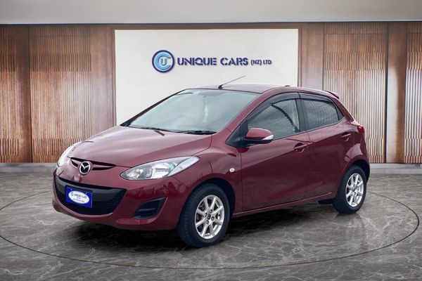 2012 Mazda Demio Skyactiv with i-stop Carousel 13