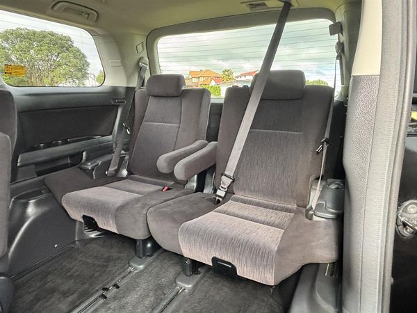 2012 Toyota Vellfire 24Z 7 Seater Carousel 5