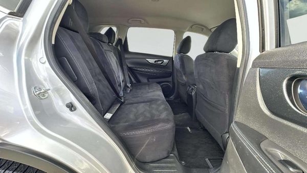2014 Nissan X-Trail 20X Facelift Carousel 5